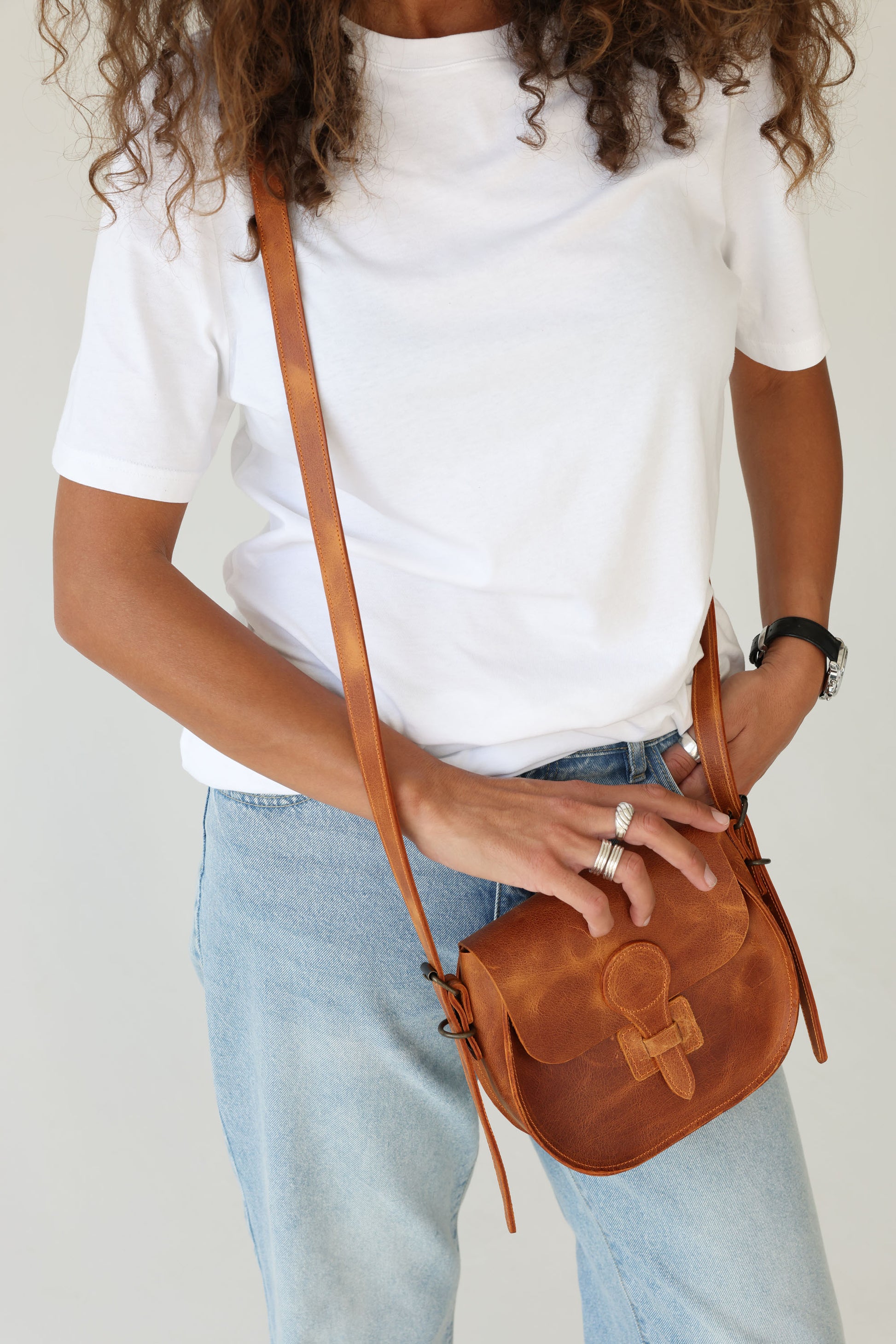 ELEVEN - NATURAL LEATHER 01
