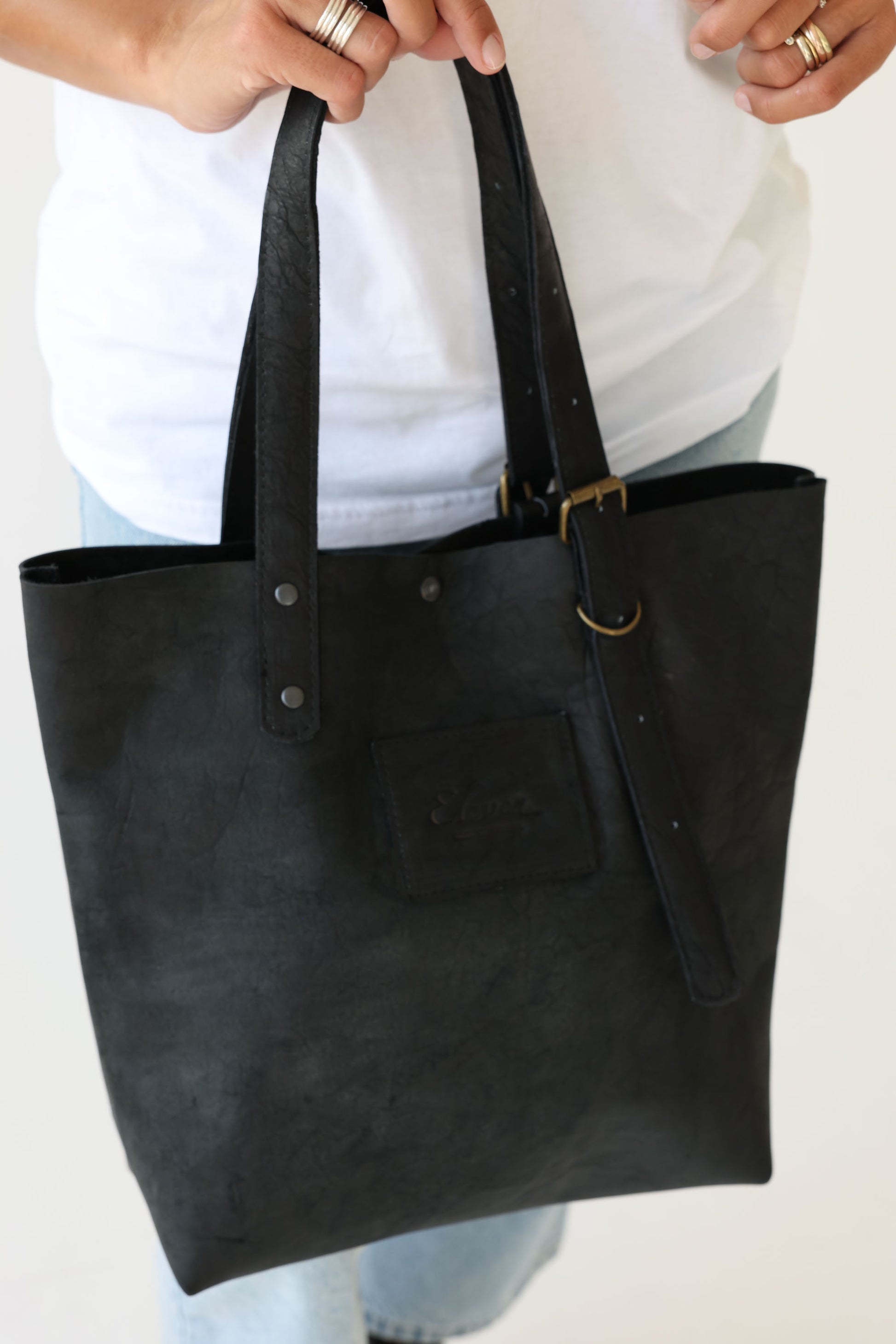 ELEVEN - NATURAL LEATHER 04